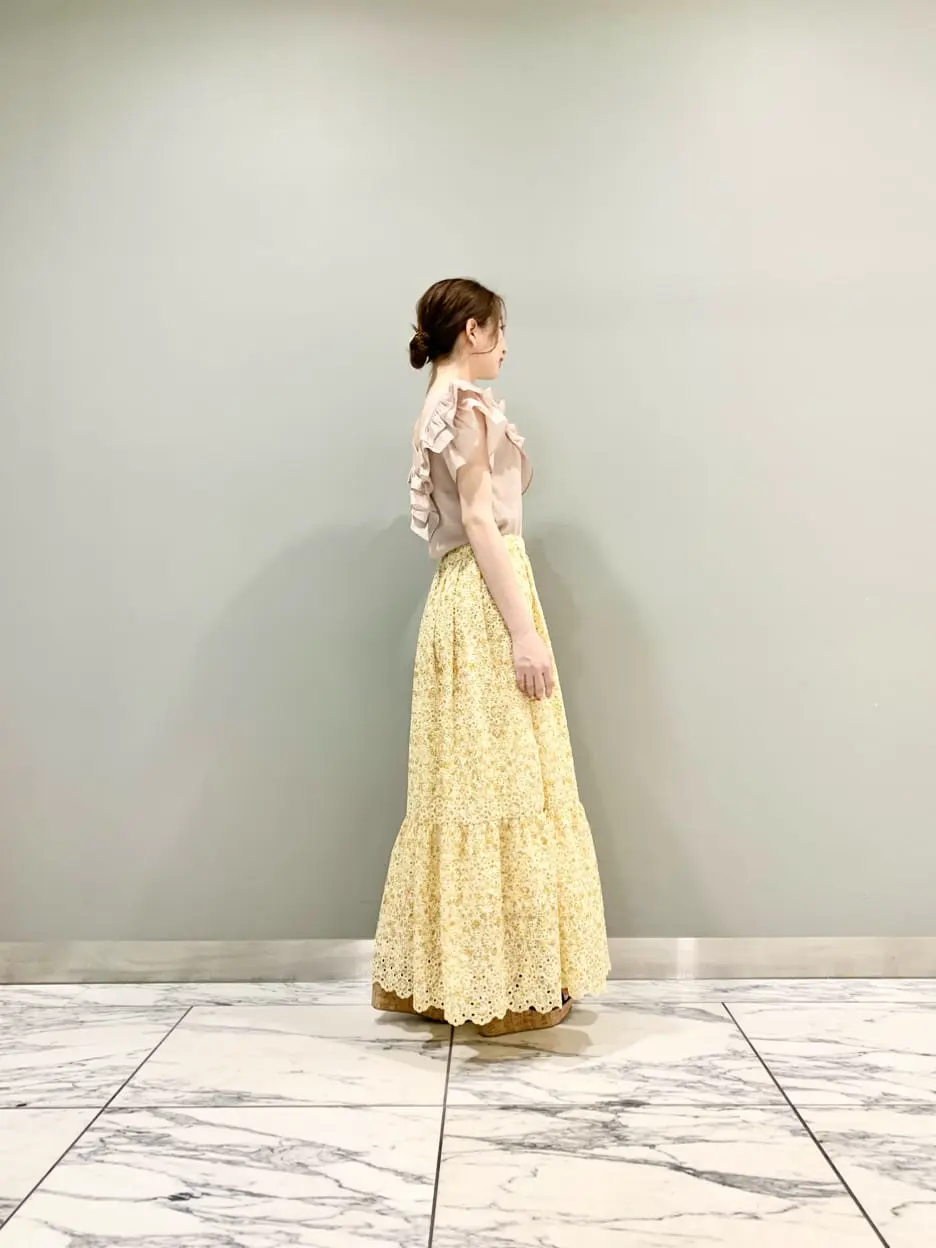 GRACE CONTINENTAL The Banquet eri コーディネート画像