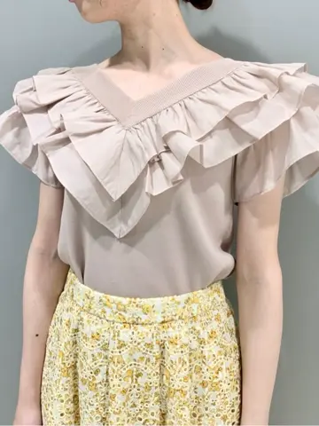 GRACE CONTINENTAL The Banquet eri コーディネート画像