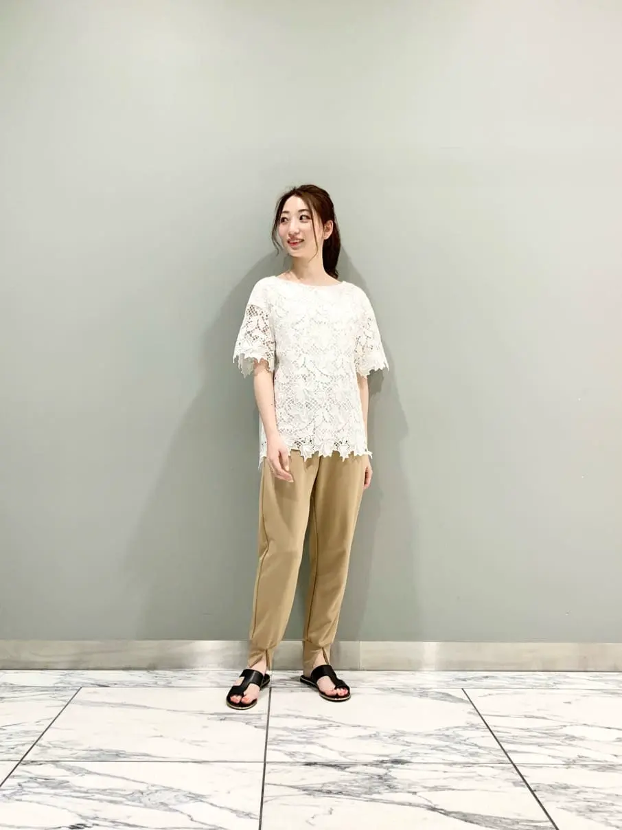 GRACE CONTINENTAL The Banquet eri コーディネート画像