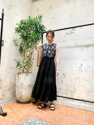 GRACE CONTINENTAL The Banquet eri コーディネート画像