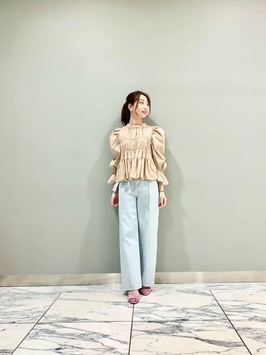 GRACE CONTINENTAL The Banquet eri コーディネート画像