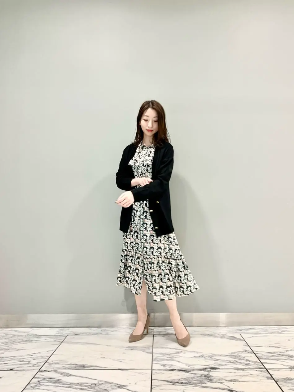 GRACE CONTINENTAL The Banquet eri コーディネート画像