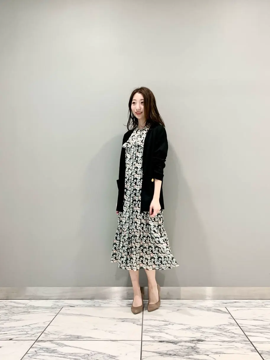 GRACE CONTINENTAL The Banquet eri コーディネート画像