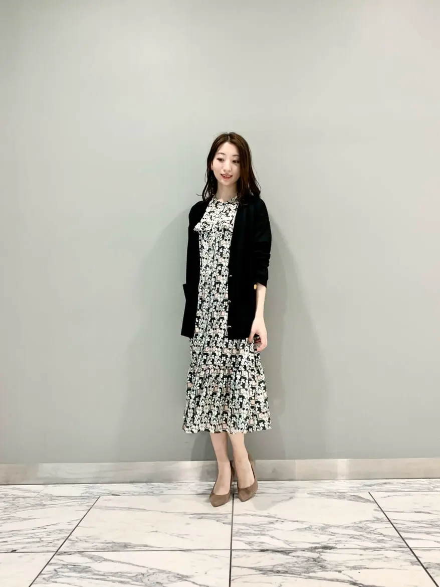 GRACE CONTINENTAL The Banquet eri コーディネート画像