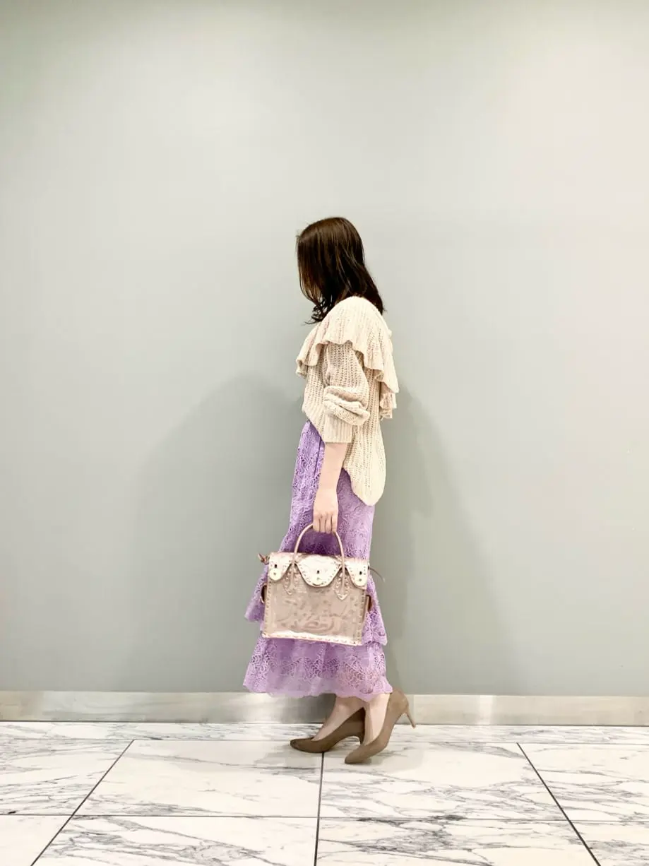 GRACE CONTINENTAL The Banquet eri コーディネート画像