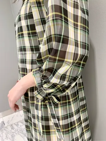 GRACE CONTINENTAL The Banquet eri コーディネート画像