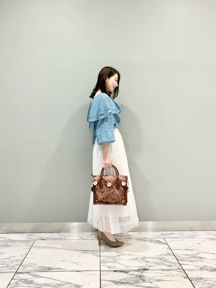 GRACE CONTINENTAL The Banquet eri コーディネート画像