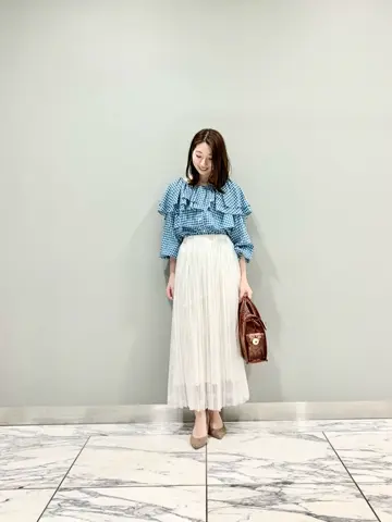 GRACE CONTINENTAL The Banquet eri コーディネート画像