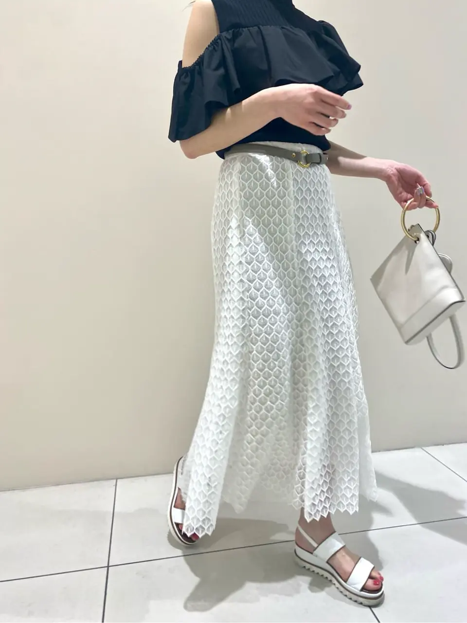 GRACE CONTINENTAL The Banquet 泉　智子 コーディネート画像