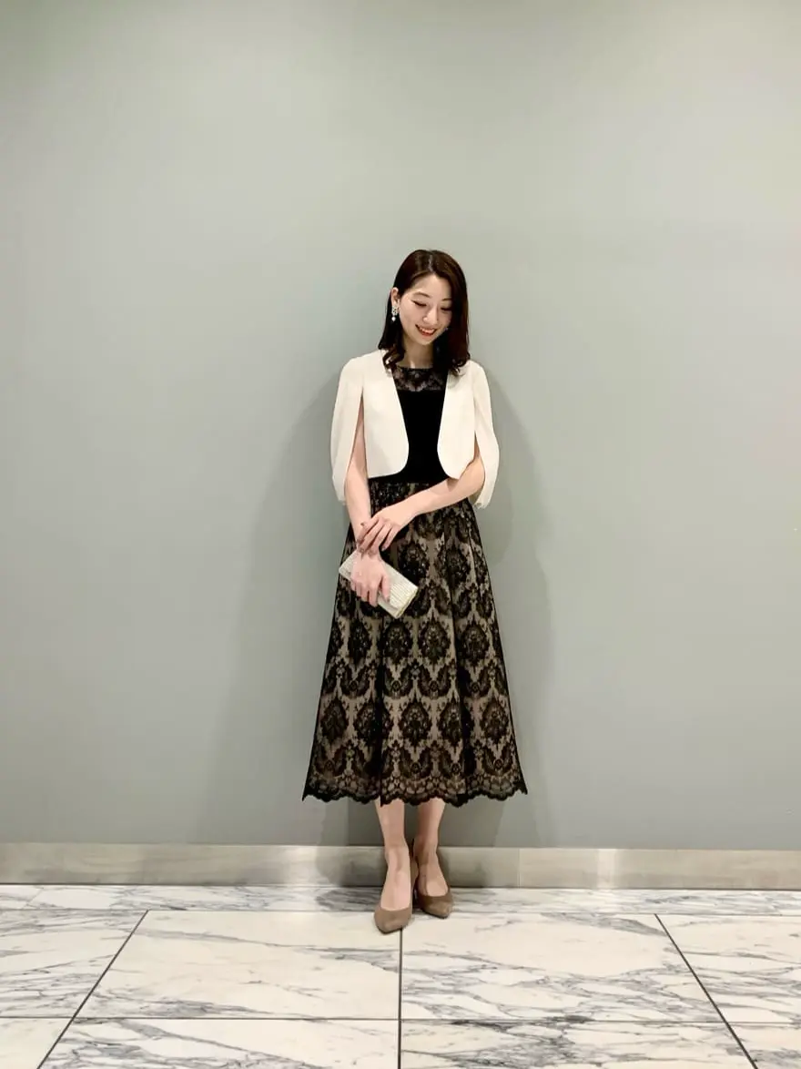 GRACE CONTINENTAL The Banquet eri コーディネート画像