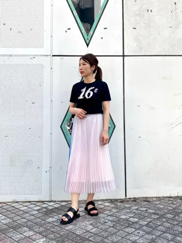 GRACE CONTINENTAL The Banquet 泉　智子 コーディネート画像