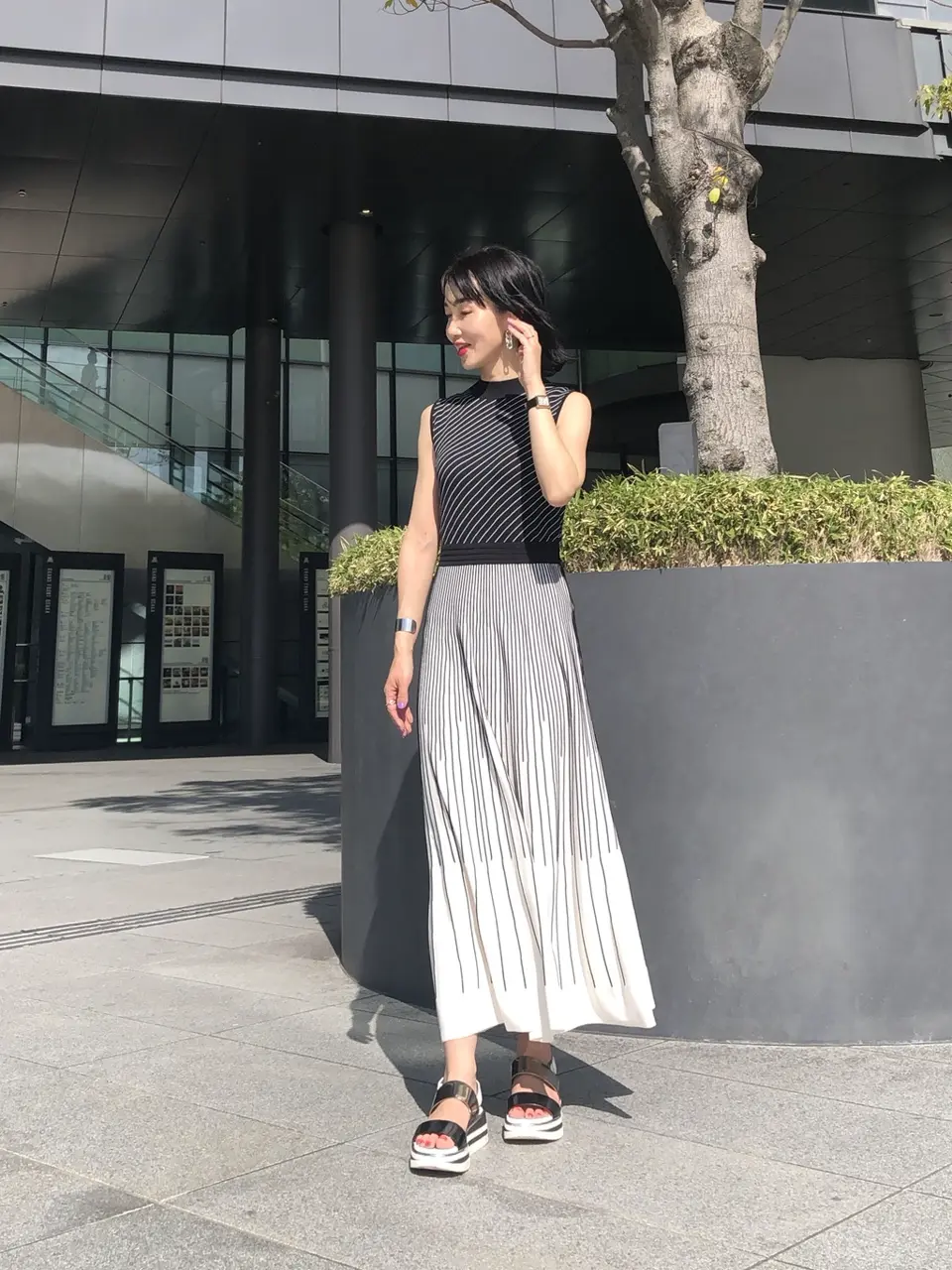 GRACE CONTINENTAL The Banquet 尾田亜沙美 コーディネート画像