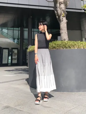 GRACE CONTINENTAL The Banquet 尾田亜沙美 コーディネート画像