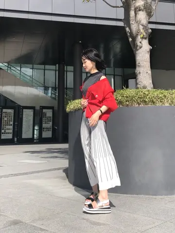 GRACE CONTINENTAL The Banquet 尾田亜沙美 コーディネート画像