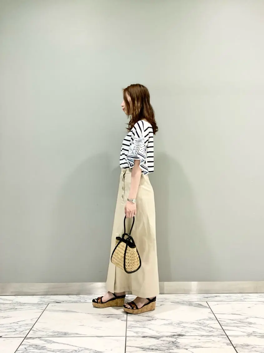 GRACE CONTINENTAL The Banquet eri コーディネート画像