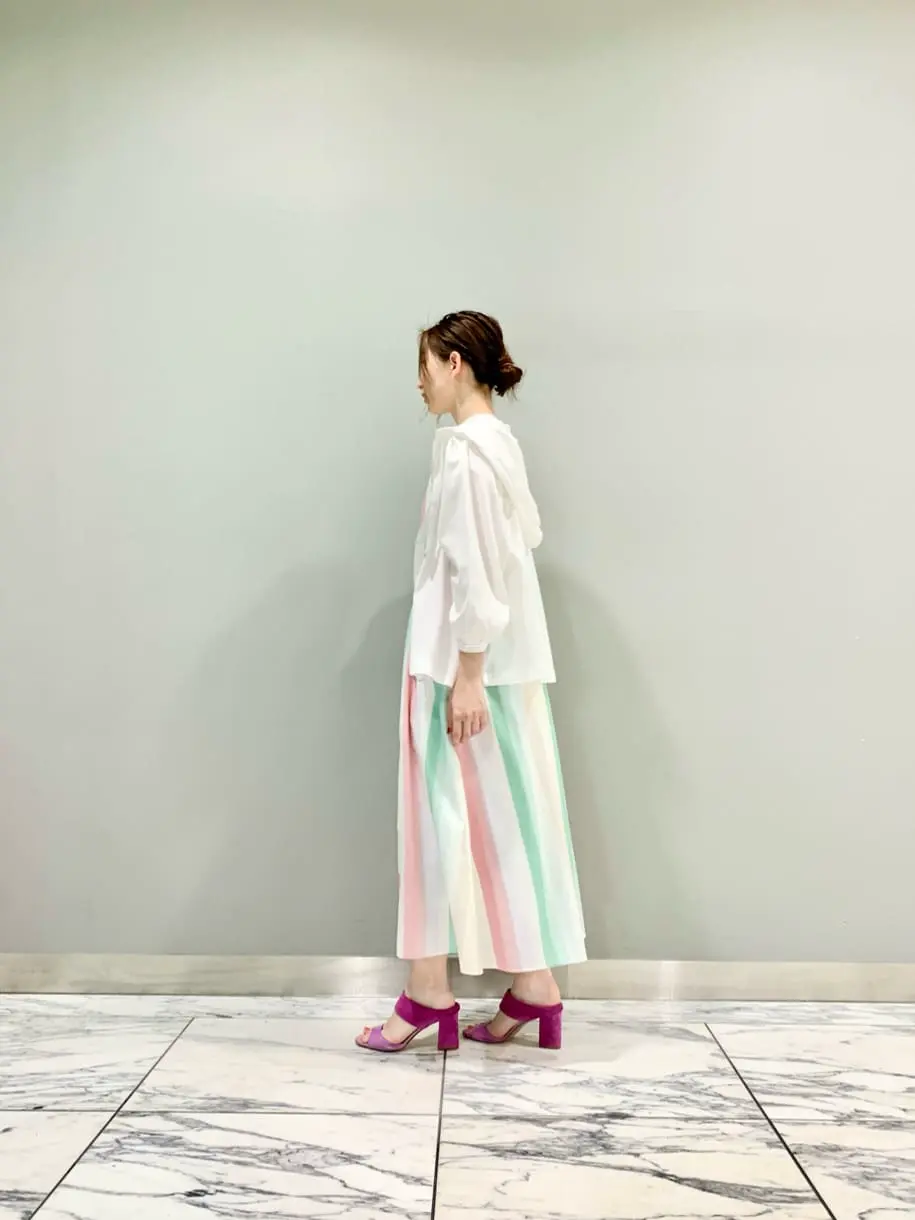 GRACE CONTINENTAL The Banquet eri コーディネート画像