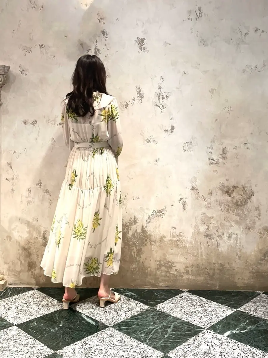 GRACE CONTINENTAL The Banquet Suzuka コーディネート画像