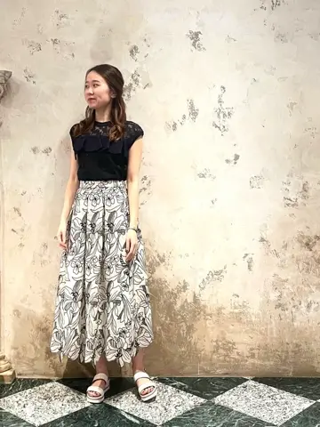 GRACE CONTINENTAL The Banquet Suzuka コーディネート画像