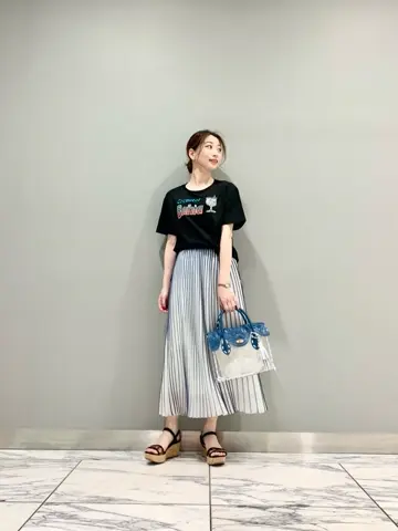 GRACE CONTINENTAL The Banquet eri コーディネート画像