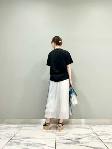 GRACE CONTINENTAL The Banquet eri コーディネート画像