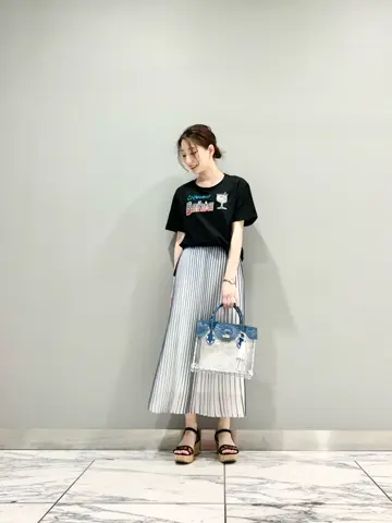 GRACE CONTINENTAL The Banquet eri コーディネート画像