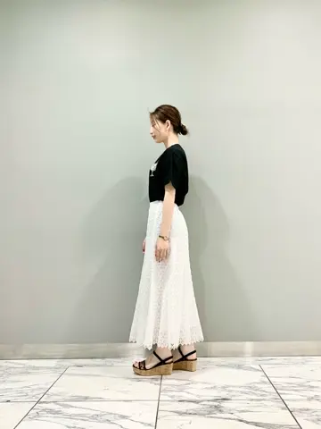 GRACE CONTINENTAL The Banquet eri コーディネート画像