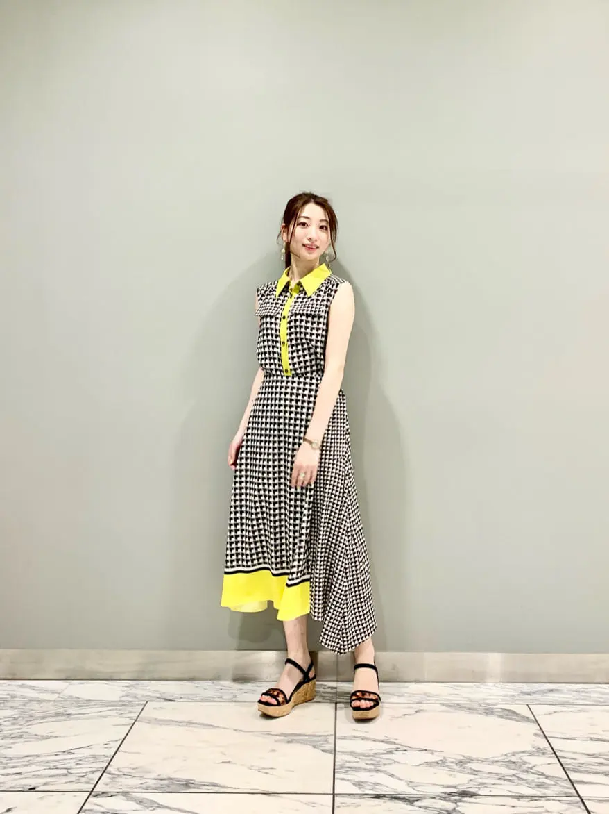 GRACE CONTINENTAL The Banquet eri コーディネート画像