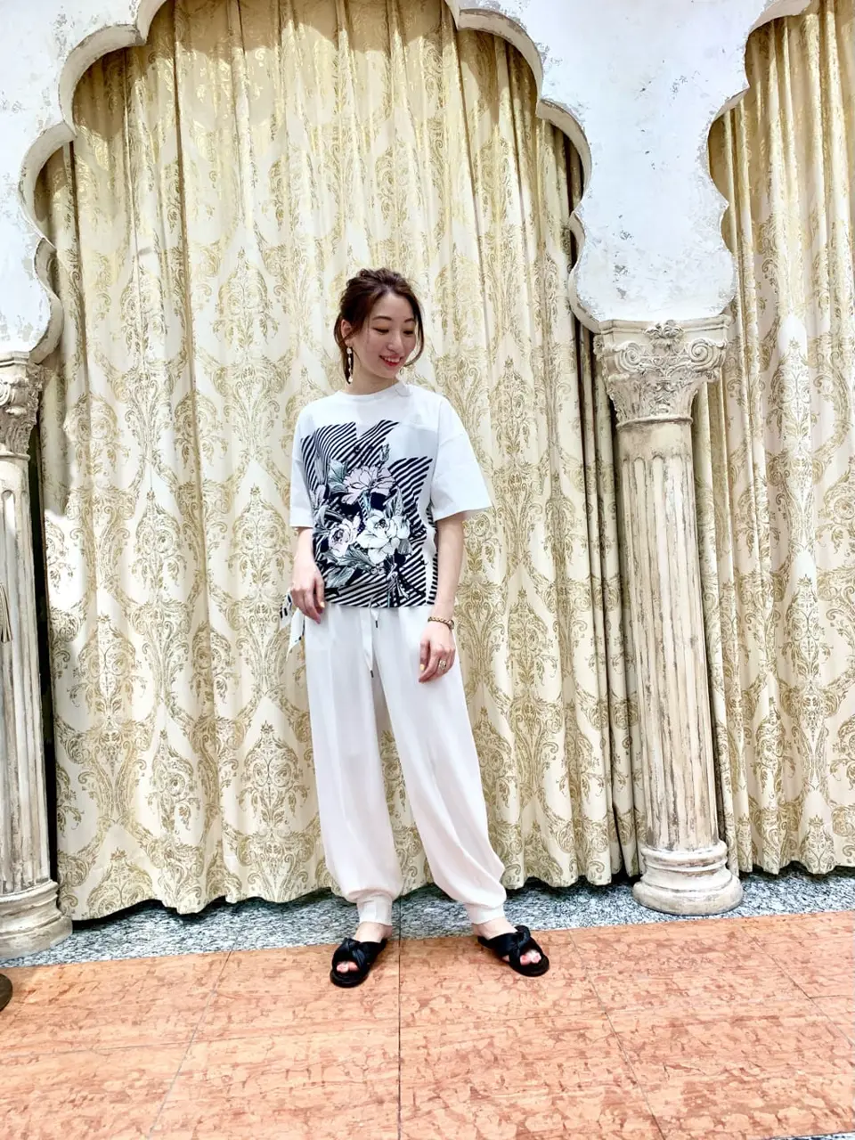 GRACE CONTINENTAL The Banquet eri コーディネート画像