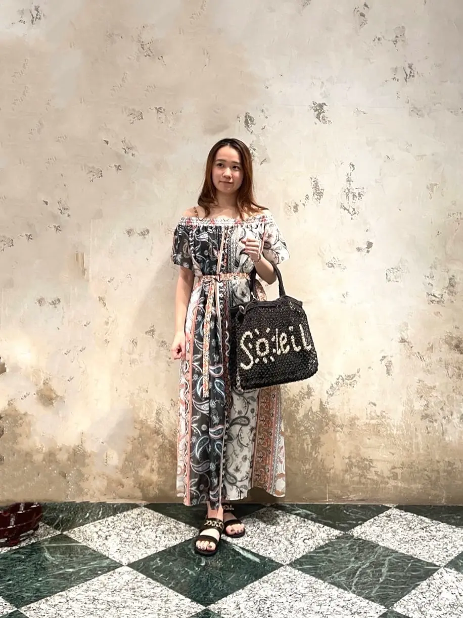 GRACE CONTINENTAL The Banquet Suzuka コーディネート画像