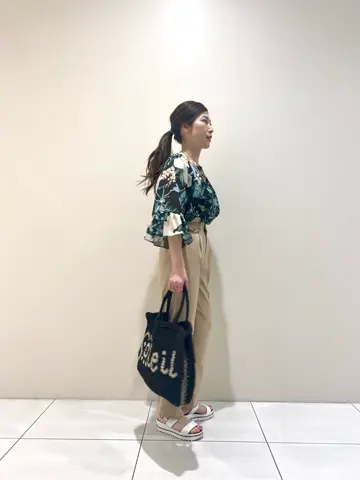 GRACE CONTINENTAL The Banquet 泉　智子 コーディネート画像