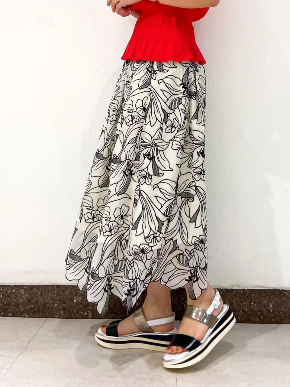 GRACE CONTINENTAL The Banquet 古川温子 コーディネート画像