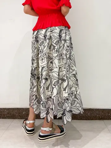 GRACE CONTINENTAL The Banquet 古川温子 コーディネート画像