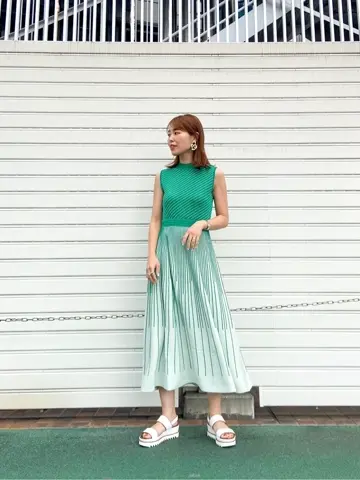 GRACE CONTINENTAL The Banquet 古川温子 コーディネート画像