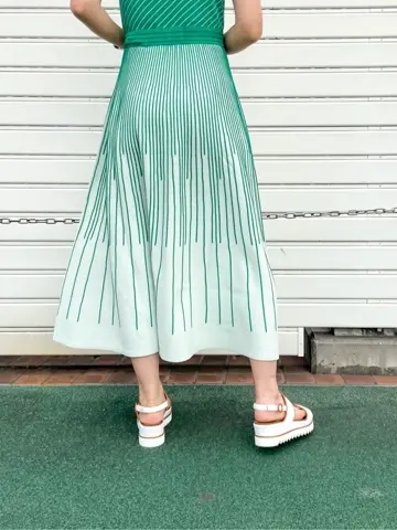 GRACE CONTINENTAL The Banquet 古川温子 コーディネート画像