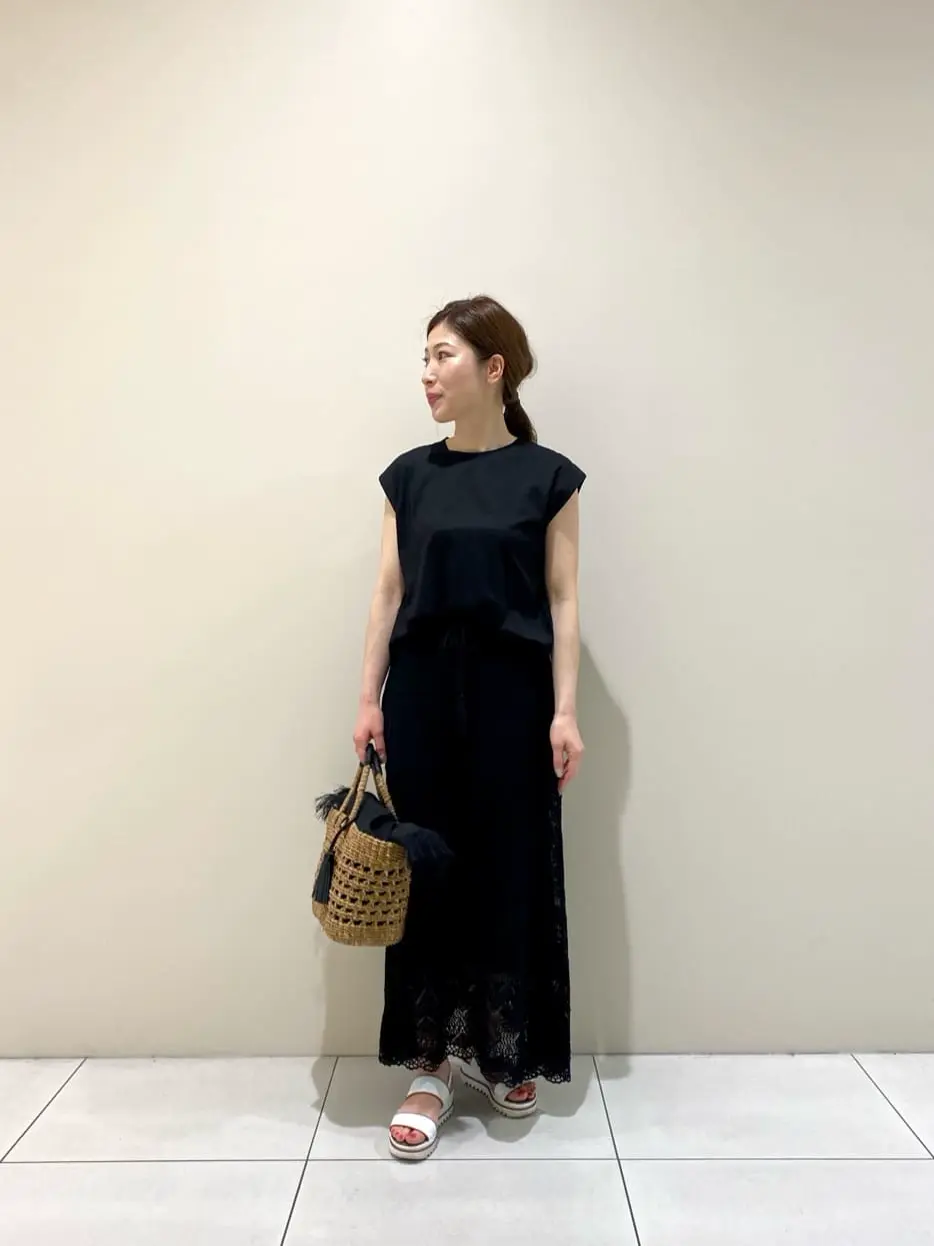 GRACE CONTINENTAL The Banquet 泉　智子 コーディネート画像