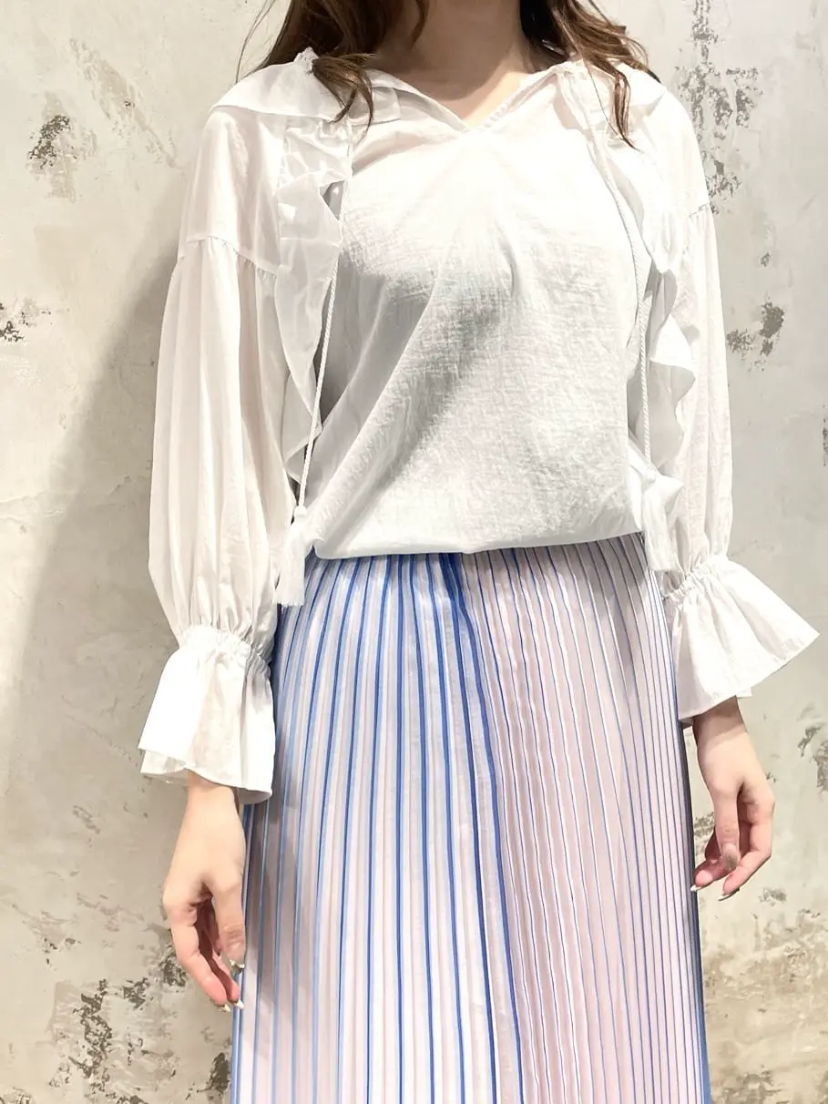 GRACE CONTINENTAL The Banquet Suzuka コーディネート画像