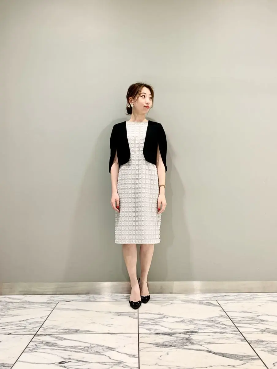 GRACE CONTINENTAL The Banquet eri コーディネート画像