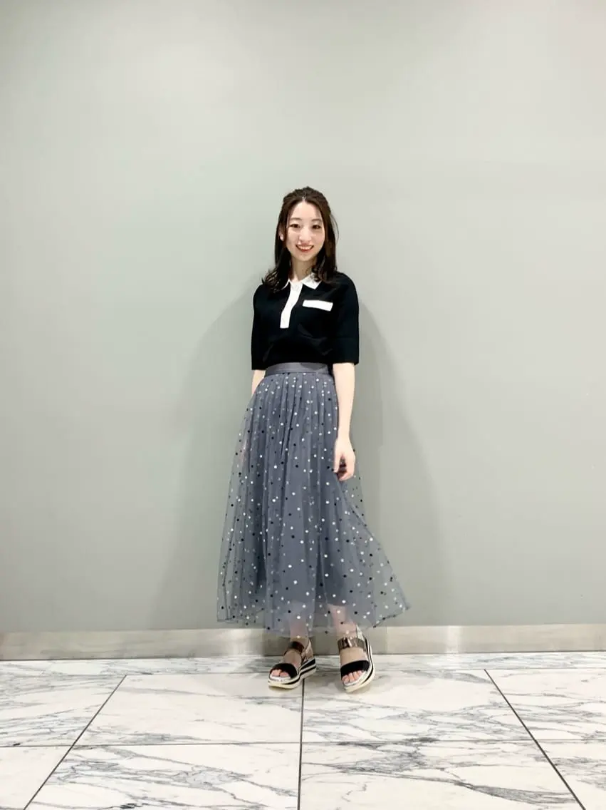 GRACE CONTINENTAL The Banquet eri コーディネート画像