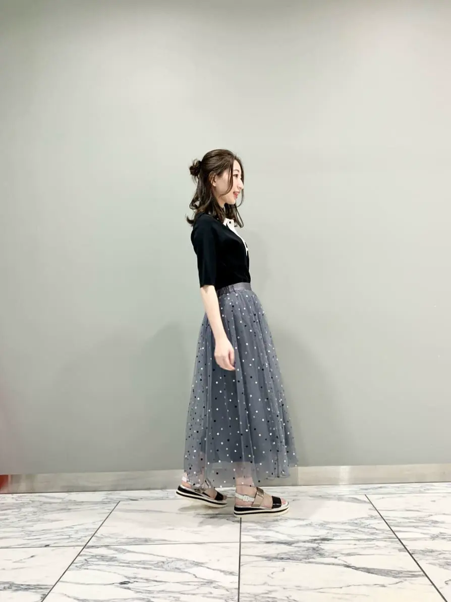 GRACE CONTINENTAL The Banquet eri コーディネート画像