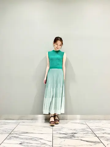 GRACE CONTINENTAL The Banquet eri コーディネート画像