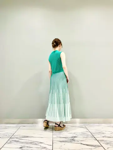 GRACE CONTINENTAL The Banquet eri コーディネート画像