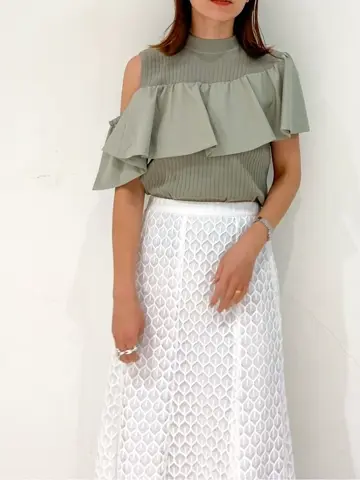 GRACE CONTINENTAL The Banquet 古川温子 コーディネート画像