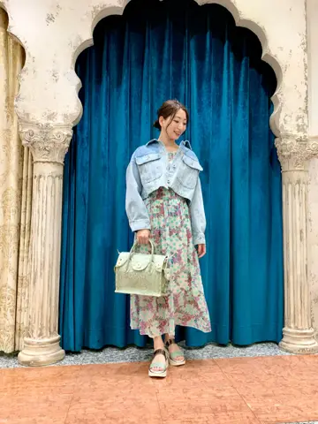 GRACE CONTINENTAL The Banquet eri コーディネート画像