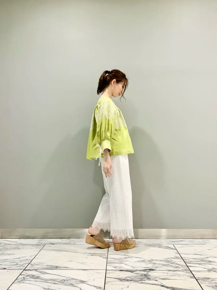 GRACE CONTINENTAL The Banquet eri コーディネート画像