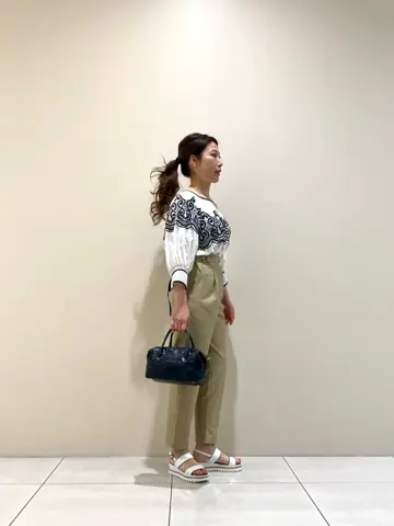 GRACE CONTINENTAL The Banquet 泉　智子 コーディネート画像