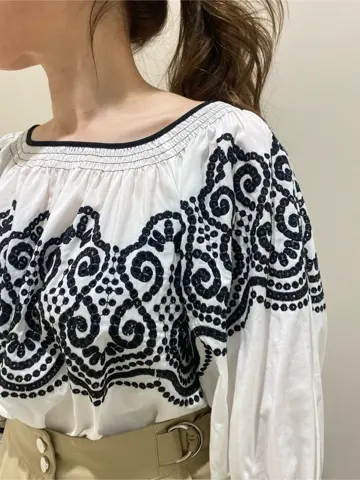 GRACE CONTINENTAL The Banquet 泉　智子 コーディネート画像