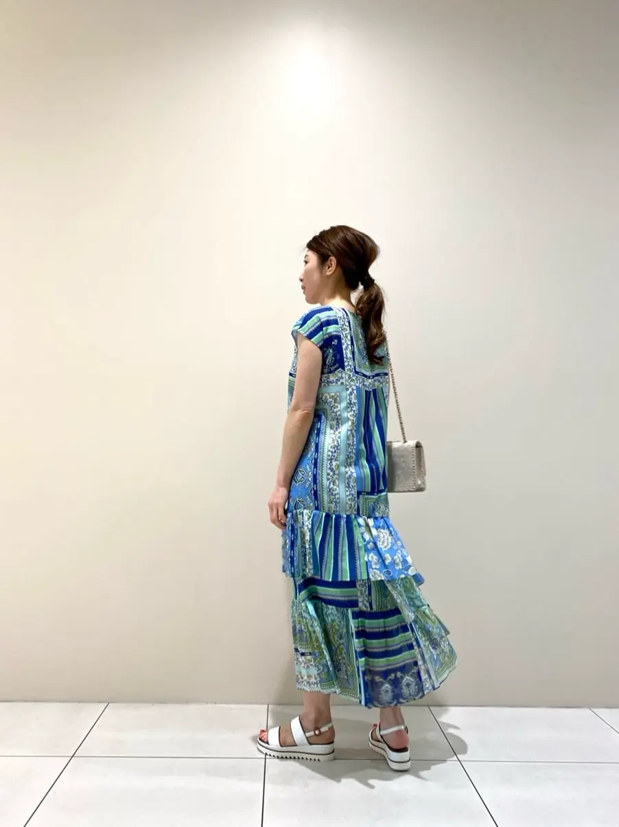 GRACE CONTINENTAL The Banquet 泉　智子 コーディネート画像