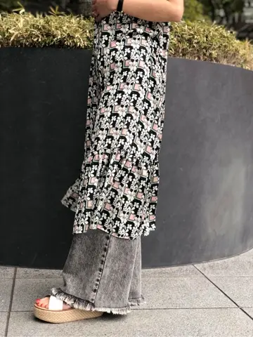 GRACE CONTINENTAL The Banquet 尾田亜沙美 コーディネート画像