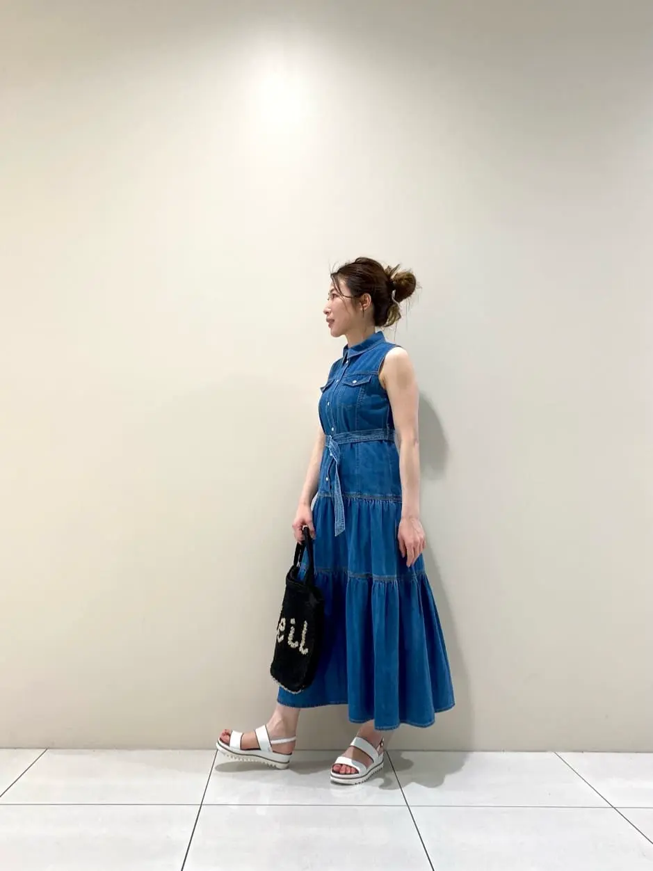 GRACE CONTINENTAL The Banquet 泉　智子 コーディネート画像