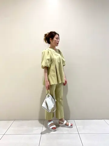 GRACE CONTINENTAL The Banquet 泉　智子 コーディネート画像